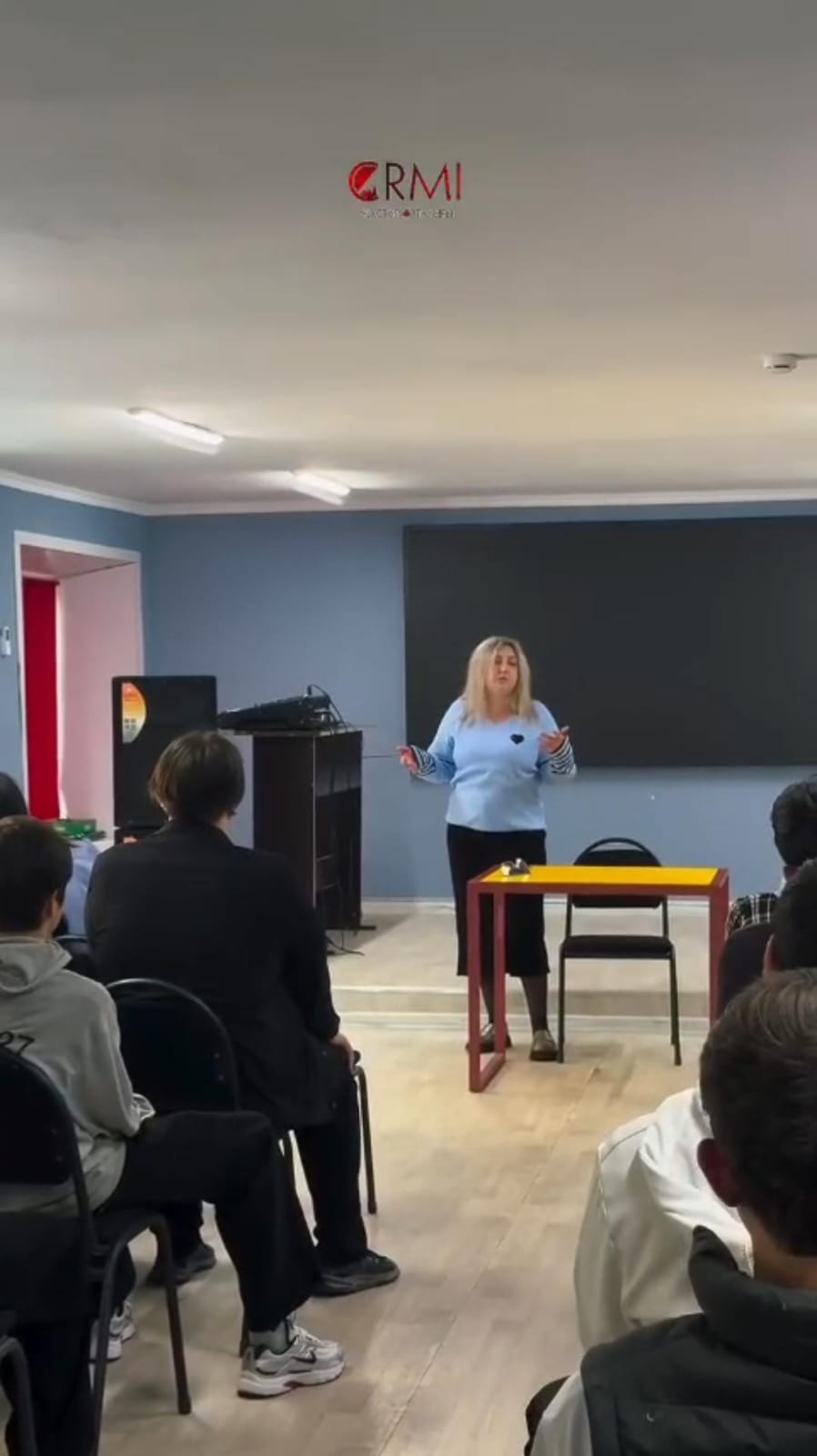 Адвокат провела разъяснительная встречу среди молодёжи
